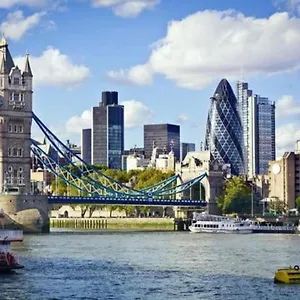  Holiday home Two Bed - Tower Bridge - By Prime M-2